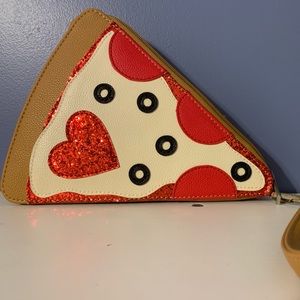 Pizza ❤️ wristlet.